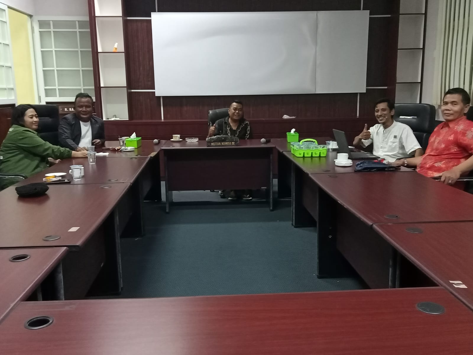Pemborong asal Tangsel Merasa Tertipu Oknum Mengaku Sekwan DPRD Kota Serang 1 IMG 20240113 WA0002
