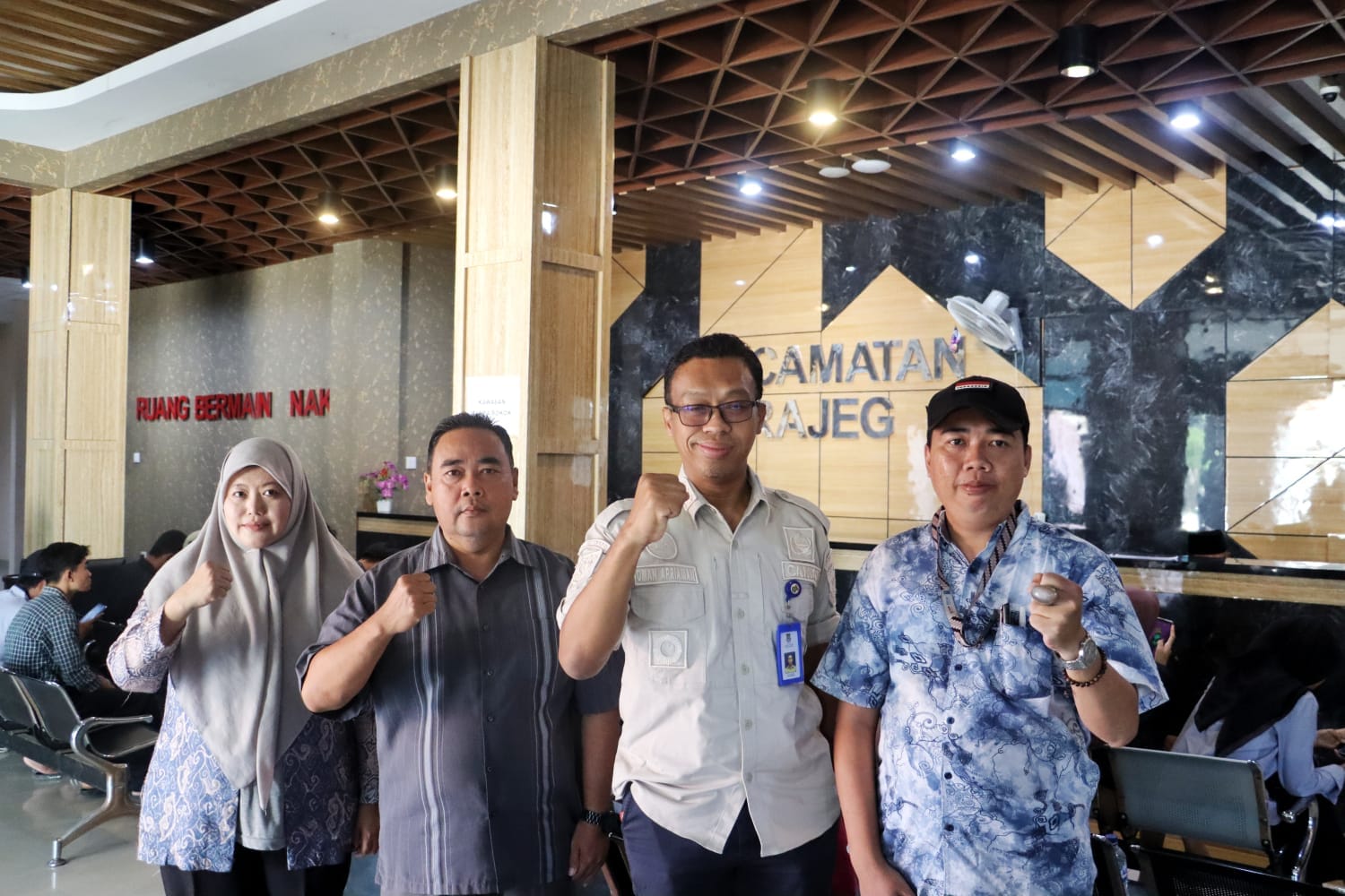 Ratusan Pelajar Kecamatan Rajeg Antusias Ikut Perekaman E-KTP 1 IMG 20240120 WA0016