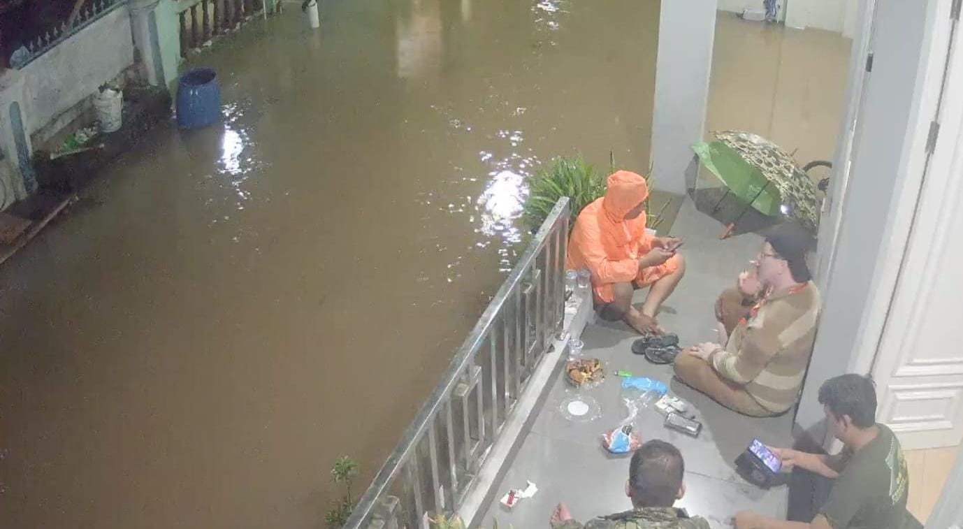 Sejarah Baru, Saat Pemilu 2024 Perumahan Binong Permai Banjir Sepaha Orang Dewasa 1 IMG 20240214 WA0017