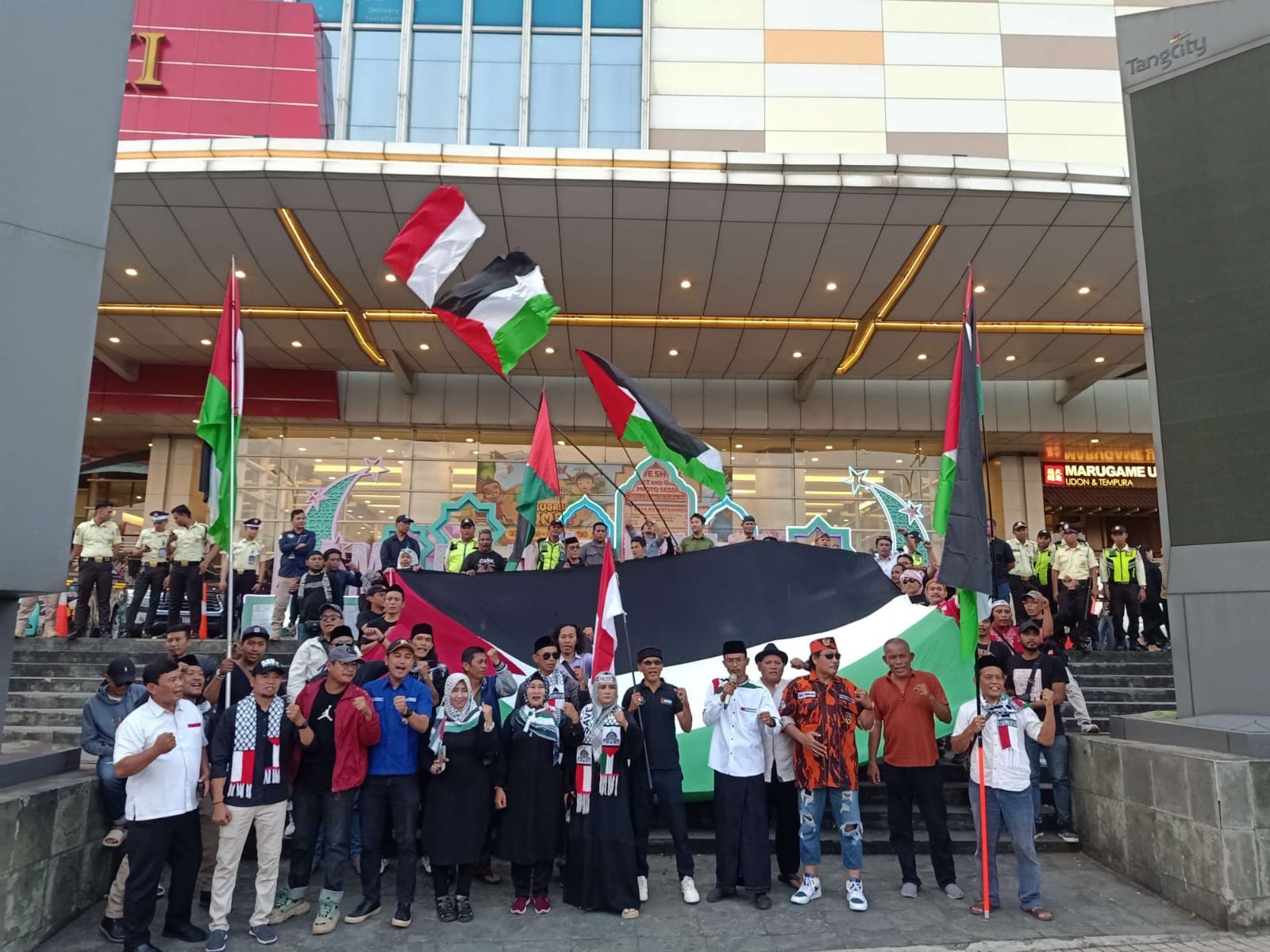 Aksi Ketiga Boikot Produk Israel di Tangerang 1 IMG 20240327 WA0008