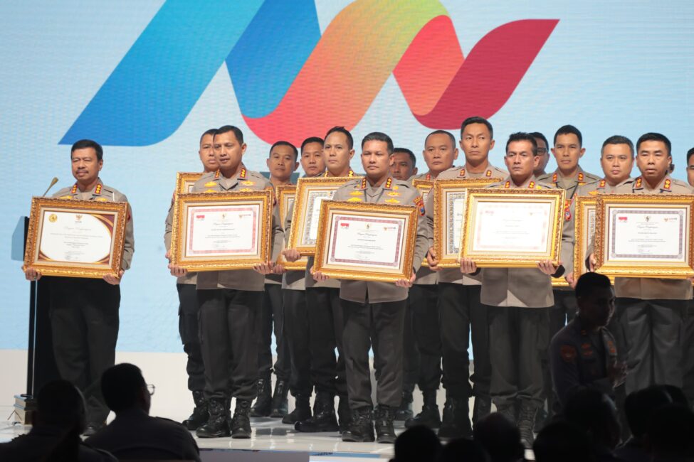 Polres Metro Tangerang Kota Raih Penghargaan Penyedia Sarpras Ramah Kelompok Rentan Terbaik dari KemenPAN-RB 2 IMG 20240710 WA0039