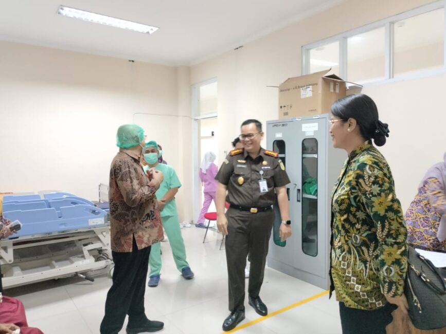 Kejari Kabupaten Tangerang Gelar Baksos Operasi Katarak di RSUD Pakuhaji, Rangkaian HBA Ke-64 1 IMG 20240711 WA0060