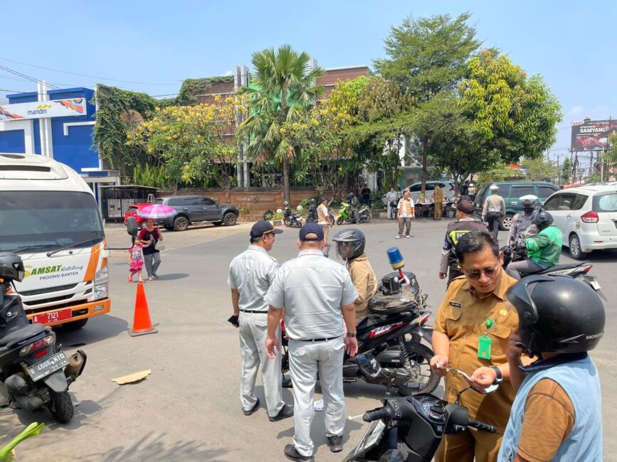 Tingkatkan PAD, UPT Samsat Kelapa Dua Gelar Operasi Pajak Kendaraan Bermotor 2 IMG 20240904 WA0151