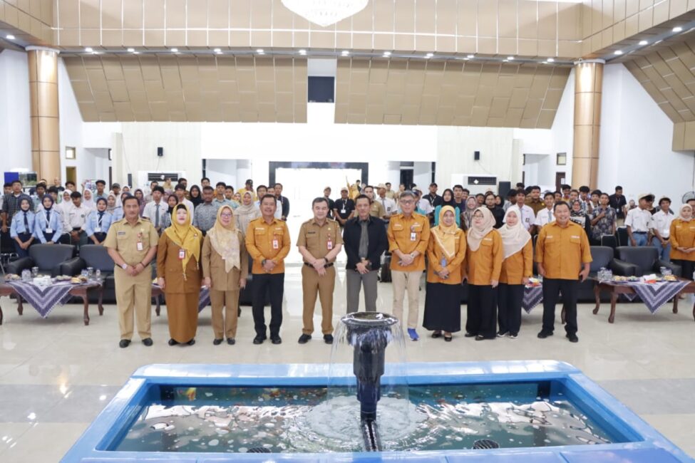Pj. Sekda Buka Lomba Quick Setting Aquascape dalam Rangka HUT Kabupaten Tangerang ke-392 1 IMG 20241009 WA0028