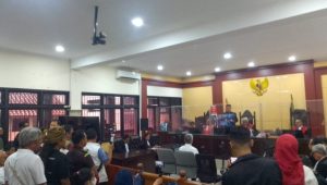Charlie Chandra Divonis 4 Tahun Penjara dalam Kasus Pemalsuan Surat 1 IMG 20250820 WA0164
